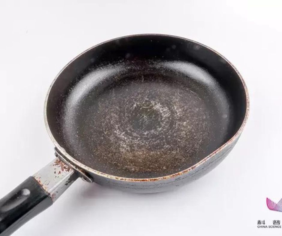 chảo chống dính trung quốc chảo giá rẻ rất độc hại khi nấu ăn