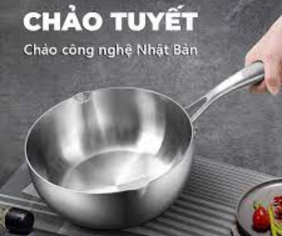 Mẫu chảo tuyết inox được ưa chuộng nhờ thiết kế sang trọng, hiện đại