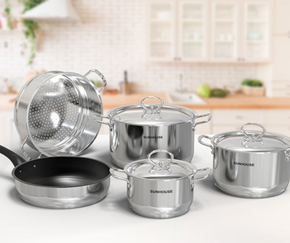 Bộ nồi chảo inox 5 đáy Sunhouse sử dụng tốt cho bếp từ.