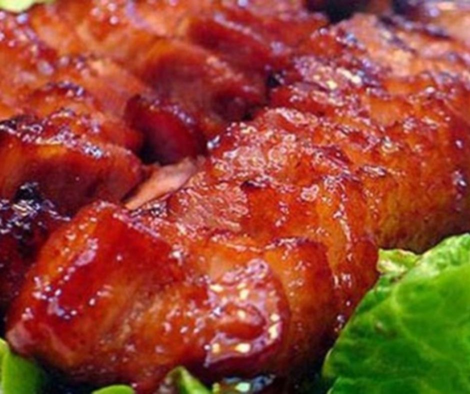 Chảo chống dính phù hợp để nướng thịt tại nhà.