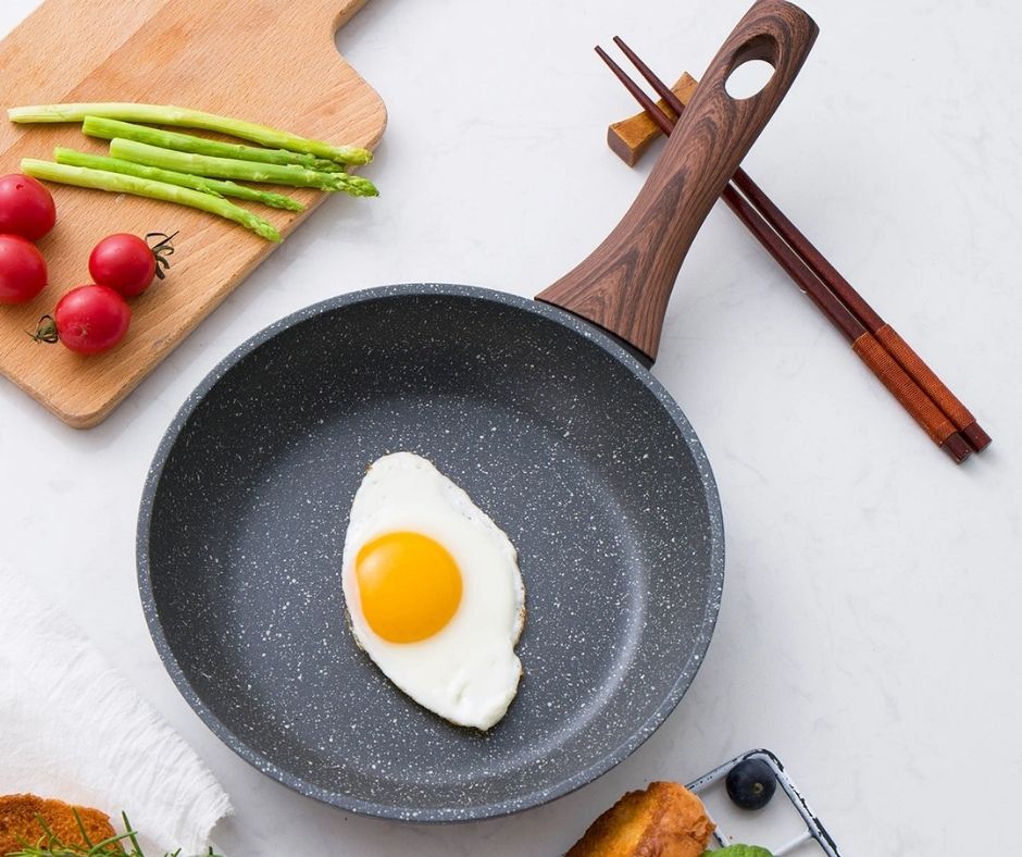 Chảo nhôm Baum Marble 20cm có độ bền cao và đẹp mắt.