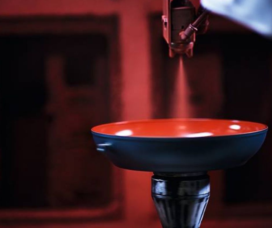 Quy trình sản xuất chảo chống dính rất nghiêm ngặt.