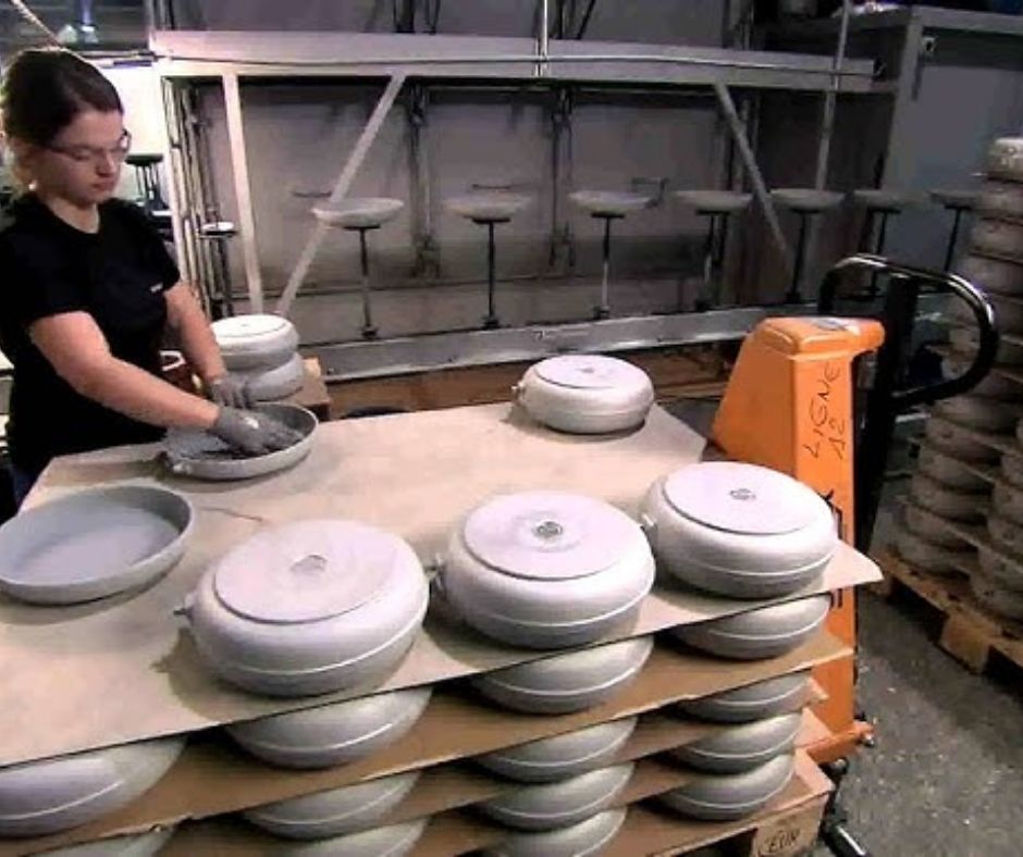 Sản xuất chảo chống dính cần đảm bảo chất lượng cao.